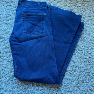 7 For All Mankind Women's Straight Leg Jeans in Dark Blue